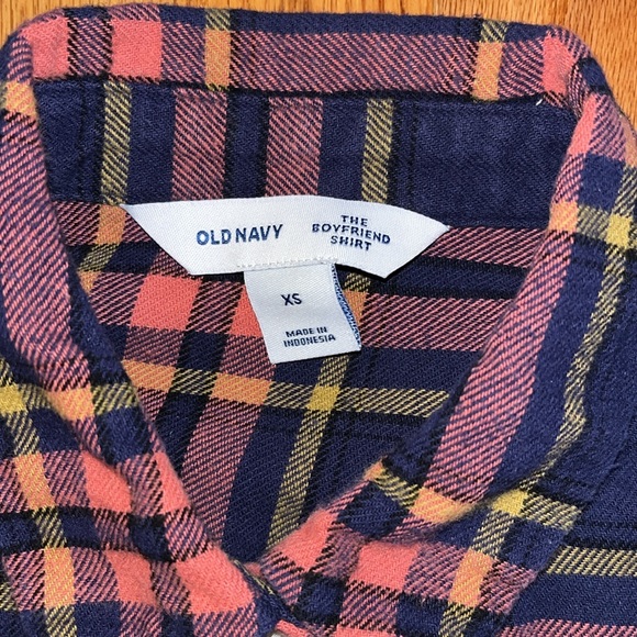 Old Navy flannel - Picture 3 of 8